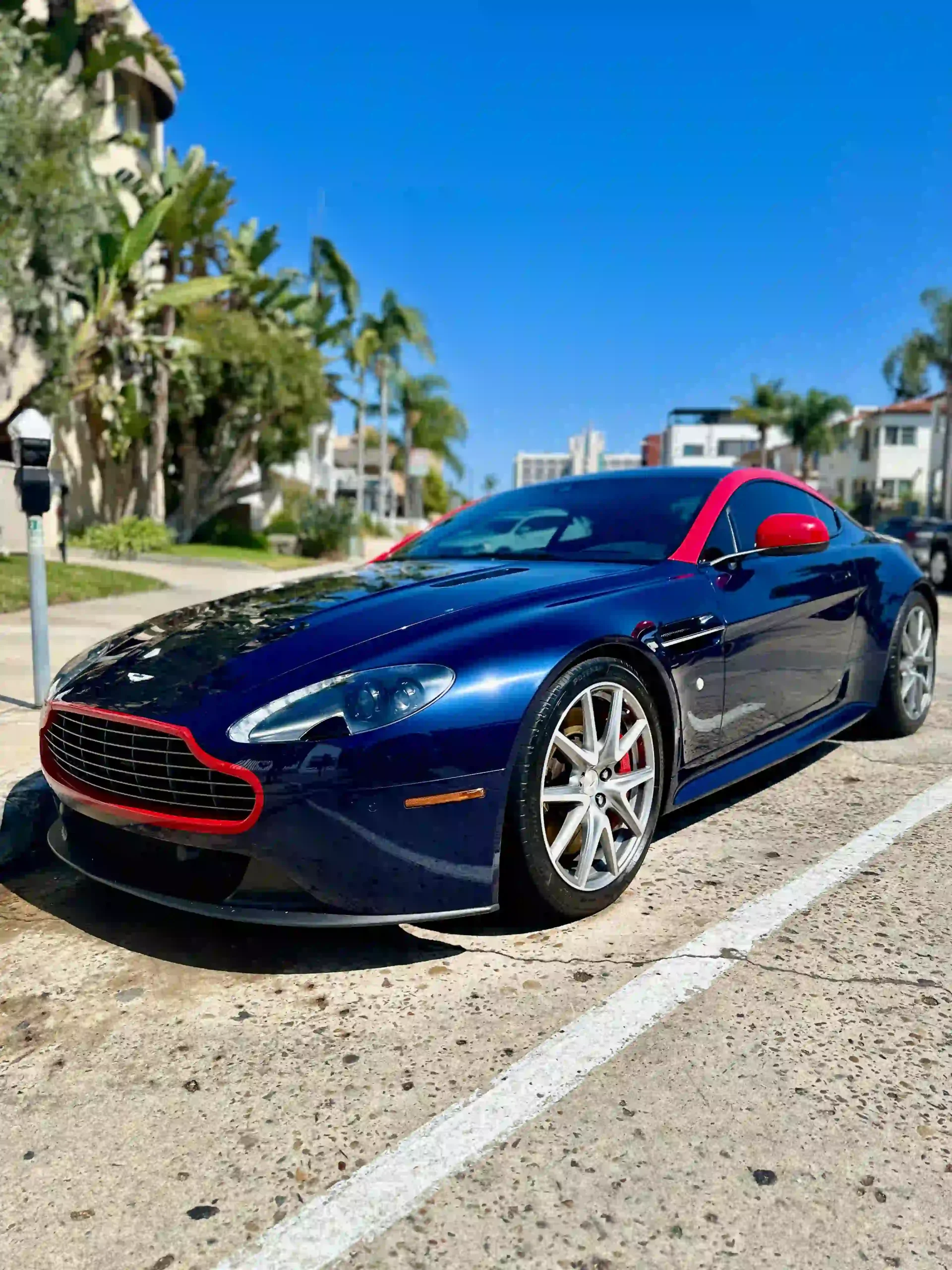 Home 4 Aston martin detailing